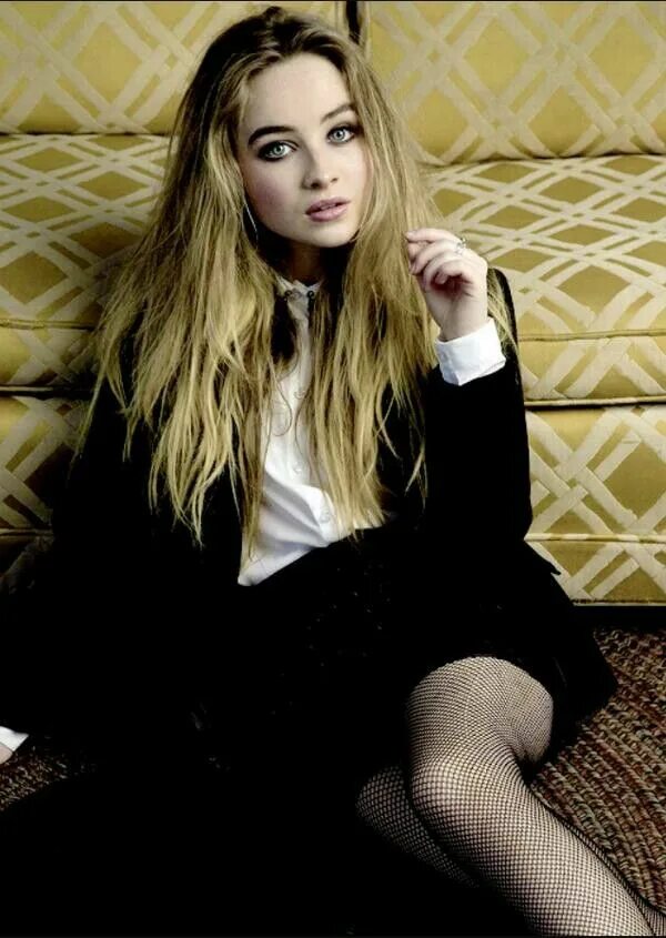 Bad chem sabrina carpenter. Skyla carpenter 2019. Sabrina carpenter 2023. Bad chem sabrina carpenter. Sabrina carpenter face.
