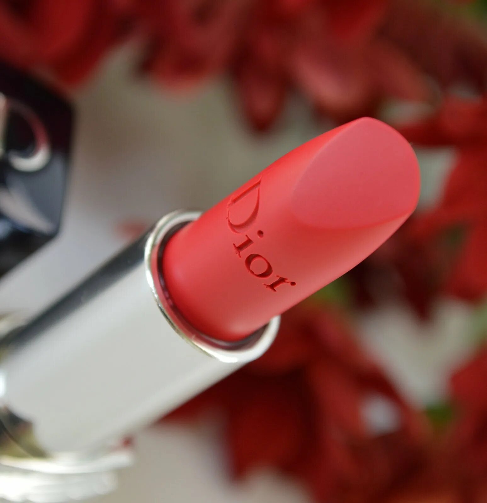 Губные помады dior. Dior rouge 771. Dior rouge 771 Radiant Matte. Rouge Dior Matte 652. Rouge Dior 652 Euphoric Matte.