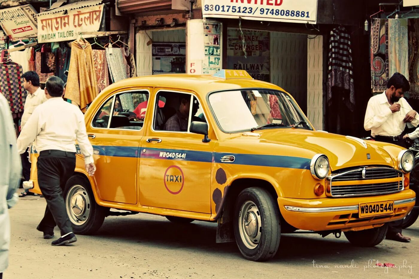 Индийские автомобили. Индийский автопром. Автопром филиппин. Индийские автомобили. Автопром индии.