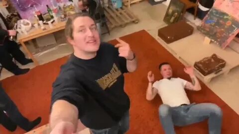 Симон блоггер