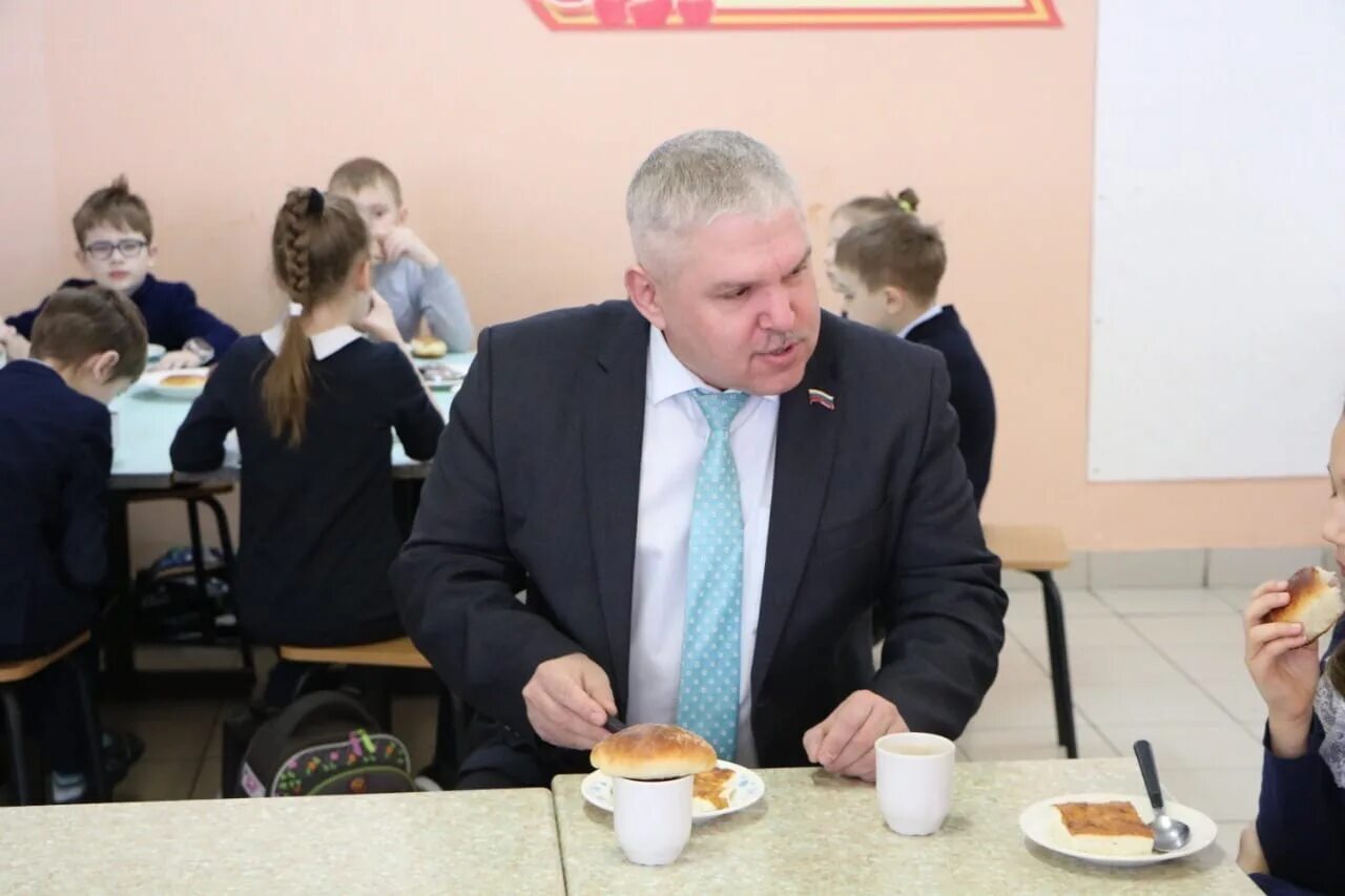 руководитель космодрома восточный. 2022 на космодром восточный. первые новости 2021. красноярскгорсвет. роскосмос космодром восточный.