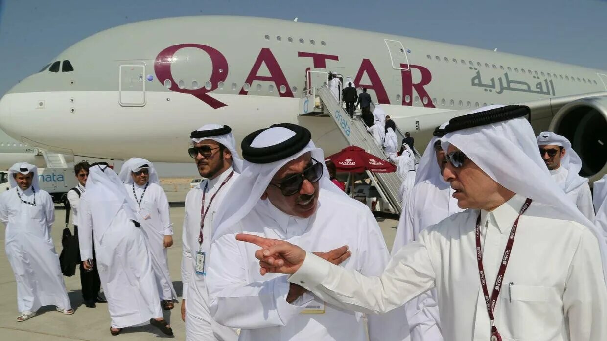 Airbus a380 арабского шейха. Катар ОАЭ. Дубай Эйр шоу.