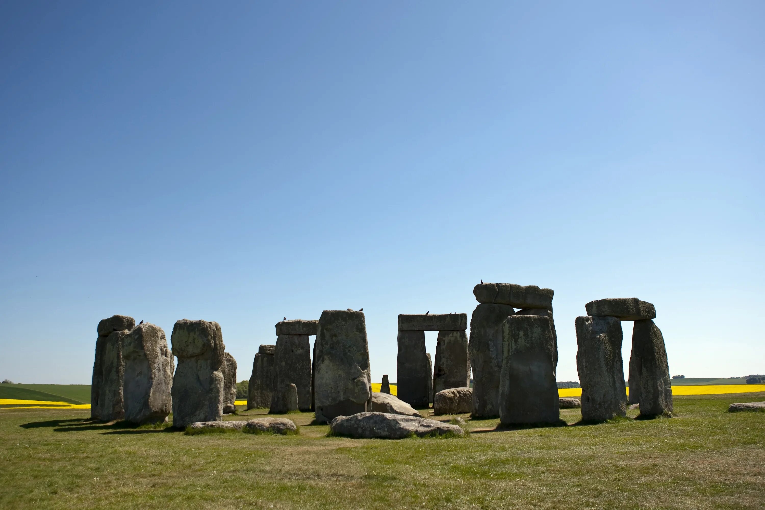 The famous stonehenge. Стоунхендж. Стоунхендж буддийский. Стоунхендж Сильбури. Мегалитическая архитектура.