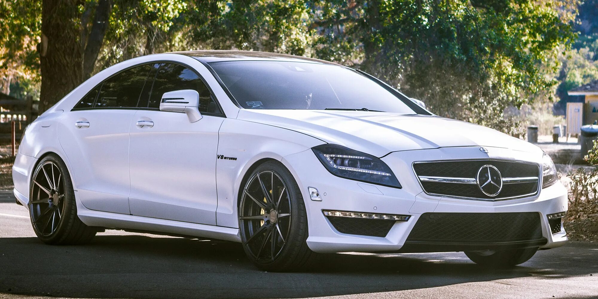 Цлс 63 банан ахмеда. Mercedes benz cls 63 amg. мерседес бенц цлс 63 амг. mercedes-benz cls 63 s amg. мерседес банан cls 63 amg.