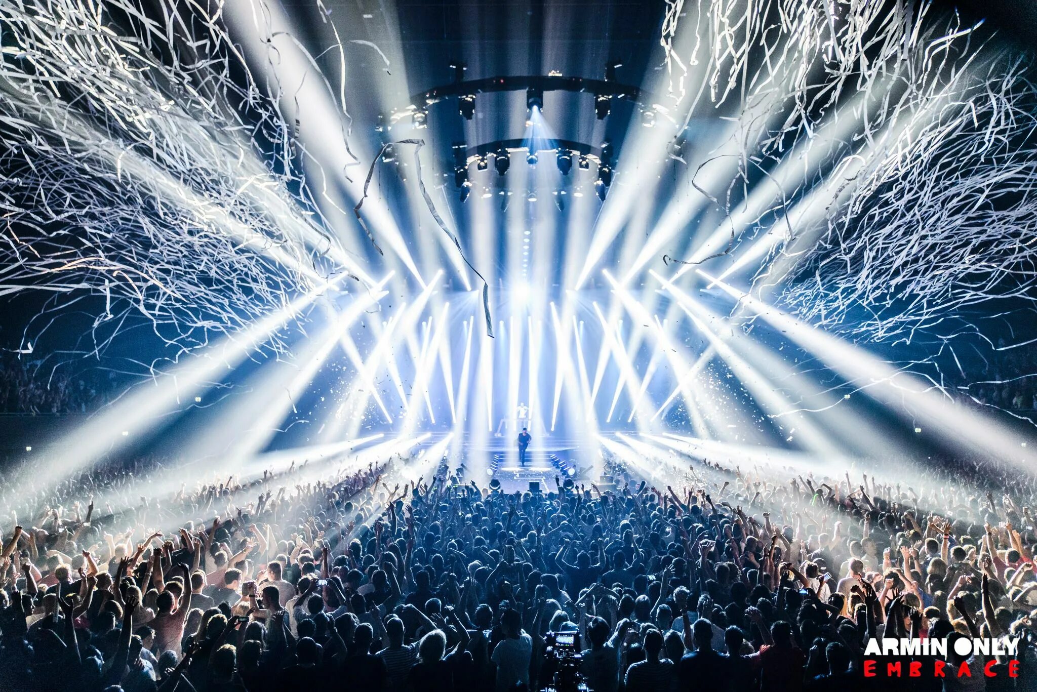 армин ван бюрен концерт. армин ван бюрен руки. Vini vici 2021. Dj feel и армин ван бюрен. армин ван визенбека.