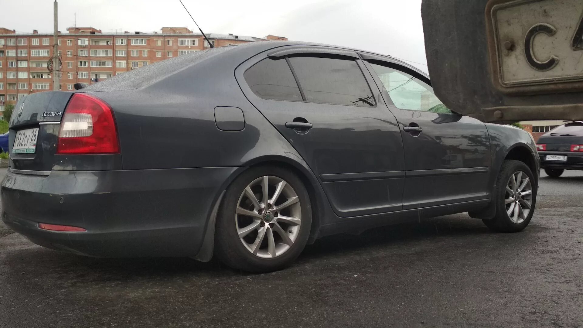 Skoda octavia a7 1. Skoda octavia занижение. Octavia a8 занижение. Skoda octavia a7 занижение -40. Skoda octavia занижение.