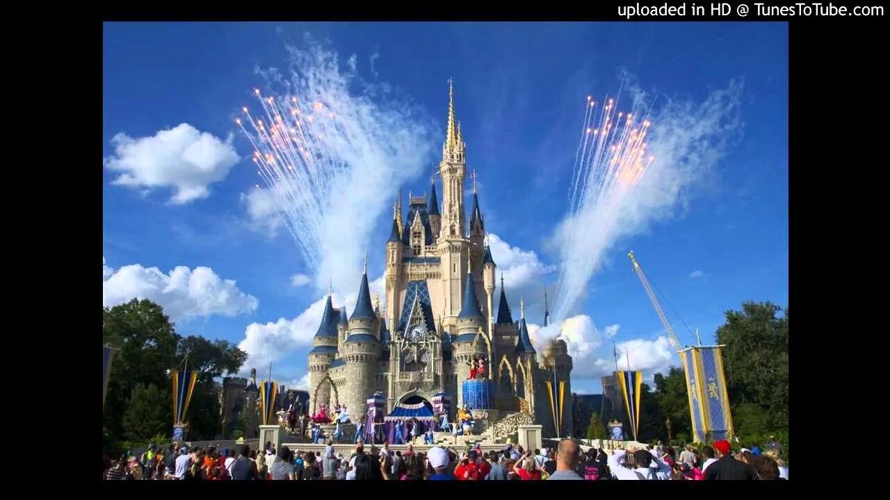 Walt disney world resort in florida. Уолт дисней парк. Далянь диснейленд. Парк развлечений. Диснейленд лос анджелес.