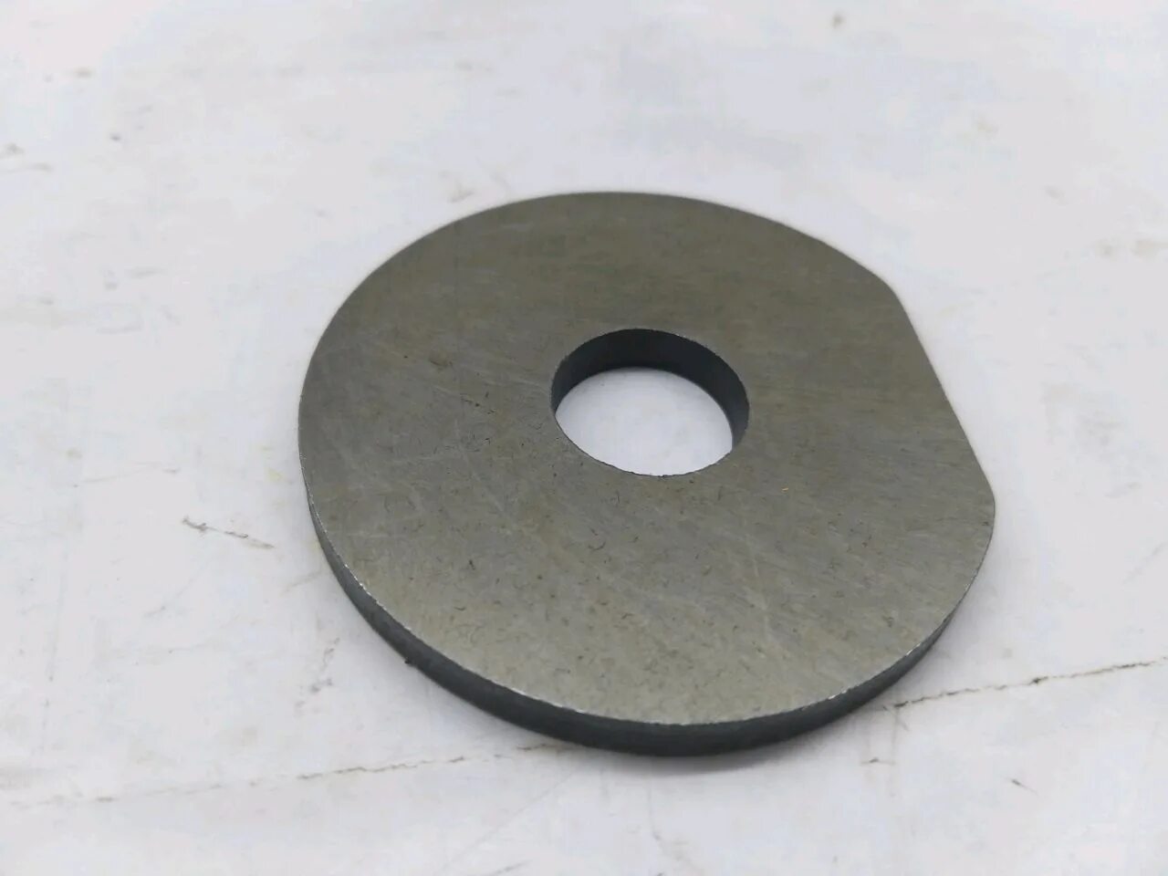 Шайба болта коленвала мтз 50-. Шайба болта коленвала 4216. Шайба болта коленвала мтз 50-. Шайба болта коленвала 2108. Шайба болта коленвала 406.