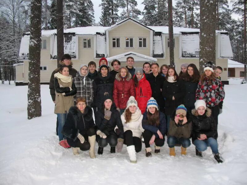 Погода в рощино ленинградской на неделю. Музыкальная школа в Рощино. Школа Рощино Ленинградская область. Рощино Ленинградская область музыкальная школа. Рощино люди.