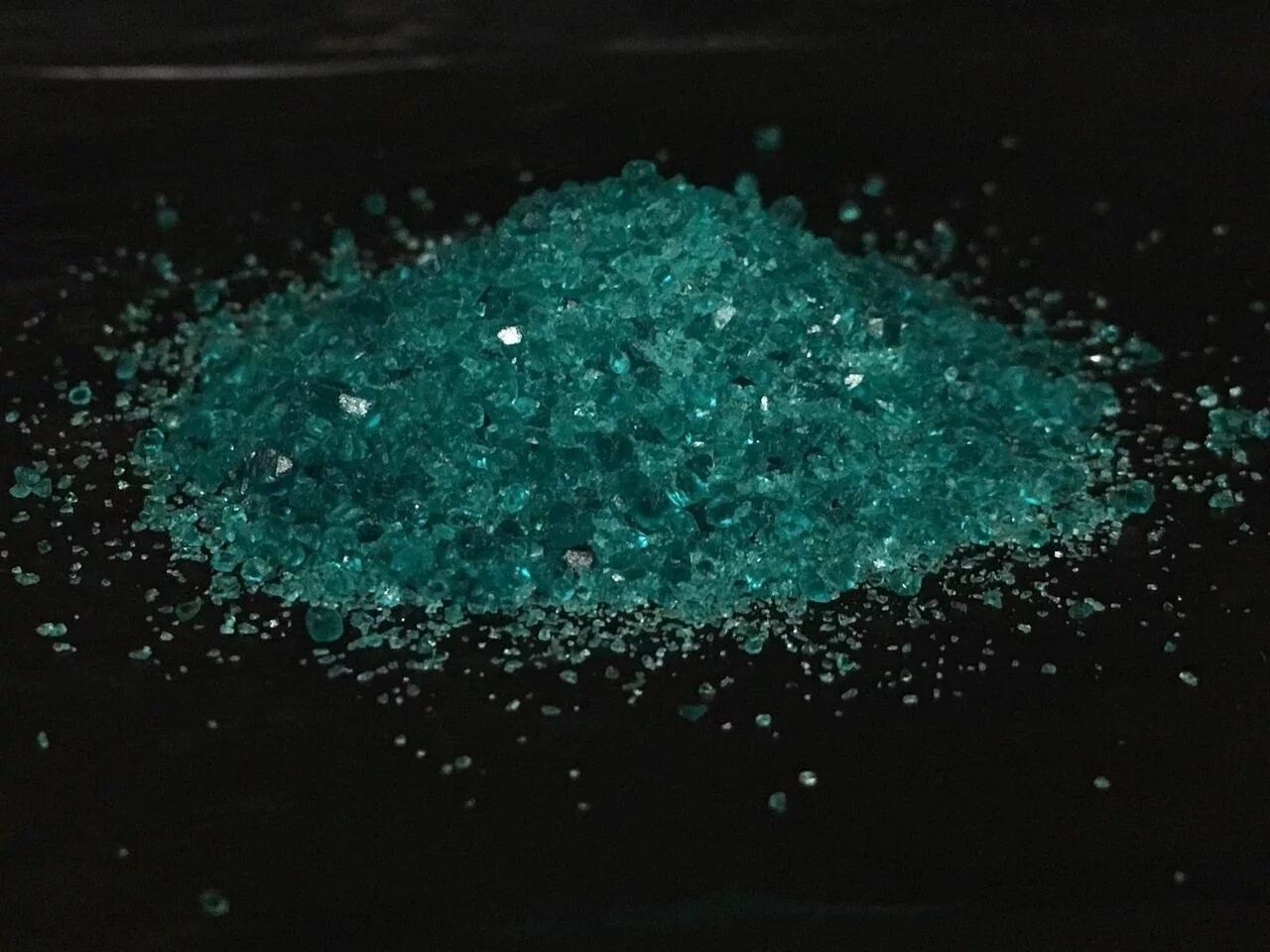 Гексагидрат сульфата никеля. Никель сернокислый 7-водный. Раствор соли никеля. Раствор соли никеля. Сульфат никеля раствор.