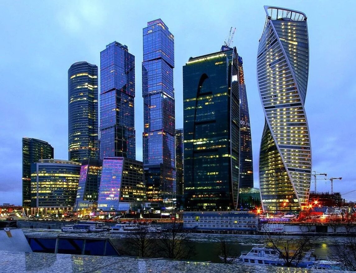 Башня москва в москва сити. Башня Миллениум Москва Сити. Москва Сити Главная башня. Жить в Москве Сити.