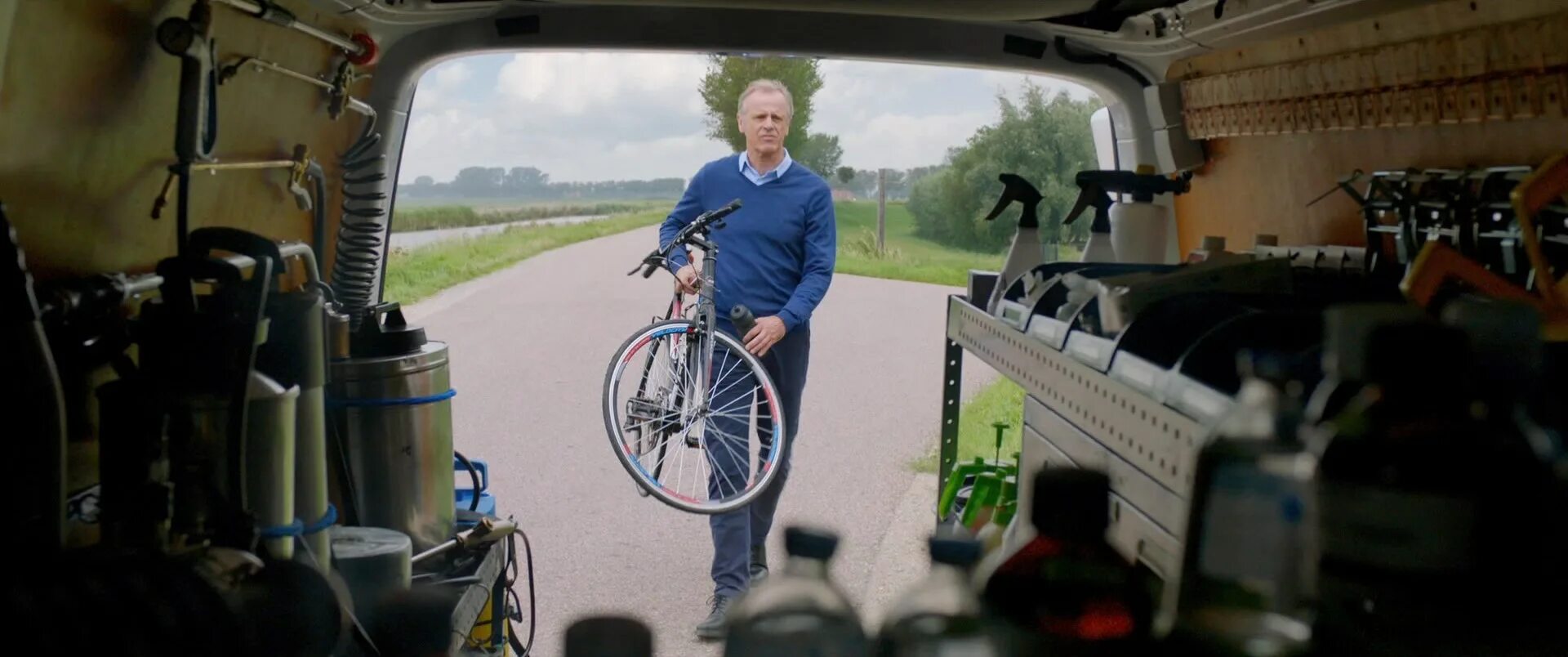 Ужасы про преследование. Преследование / bumperkleef (2019). преследование фильм 2019 нидерланды. преследование фильм 2025. преследование фильм 2025.