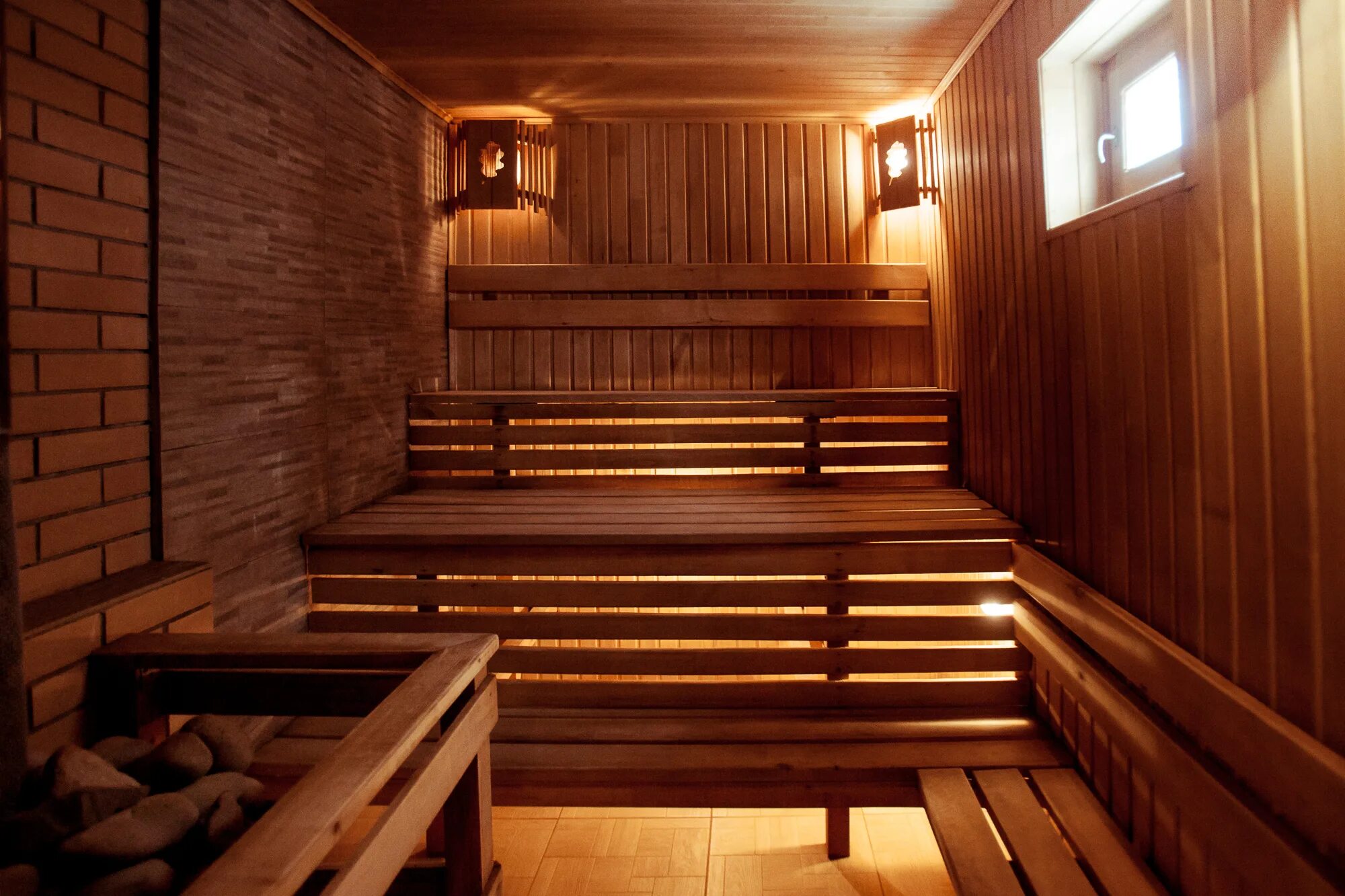 Мойка в парилке. 5*4 моечная парная план. Баня с парилкой и сауной 2/3. Печь банная емельяныч -3. Планировка в бане парилка и моечная комната.