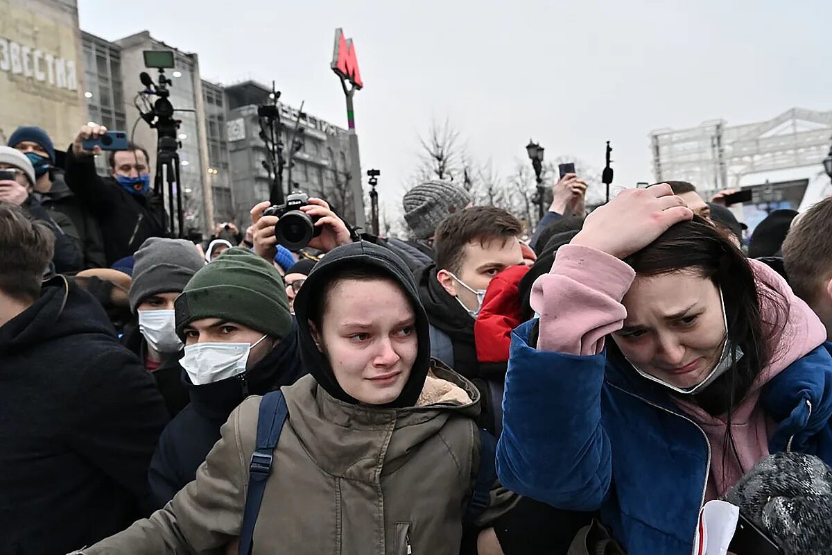 Протесты в Москве. Митингующие в Москве. Россияне на митинге. Антивоенные протесты в Москве. Митинги против выборов