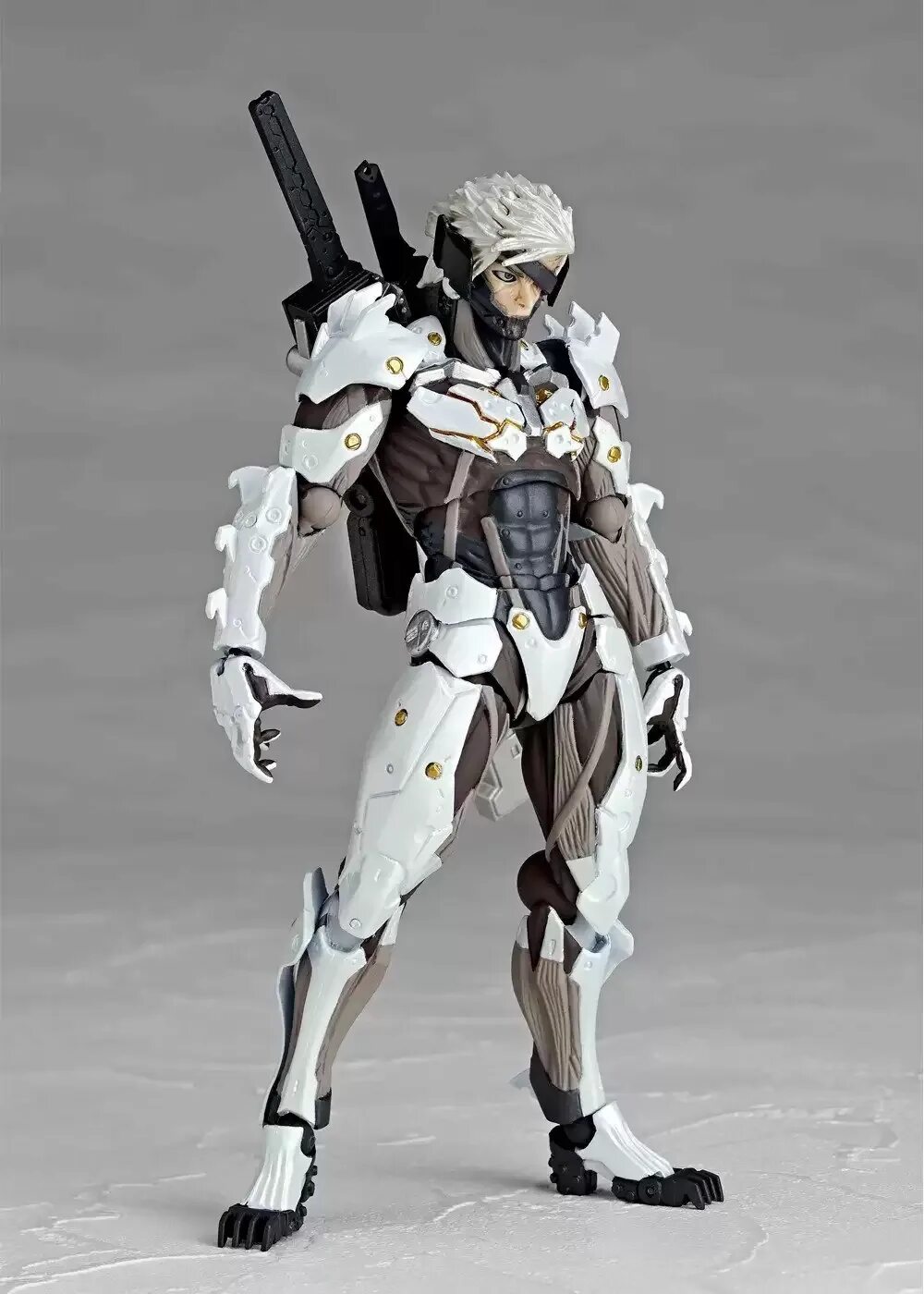 Райден фигурка. Raiden revoltech yamaguchi no.140 — metal gear rising. оригинальная sci fi фигурка revoltech yamaguchi no.140ex metal gear rising revengeance raiden white armor. metal gear raiden фигурка. райден metal gear rising фигурка.
