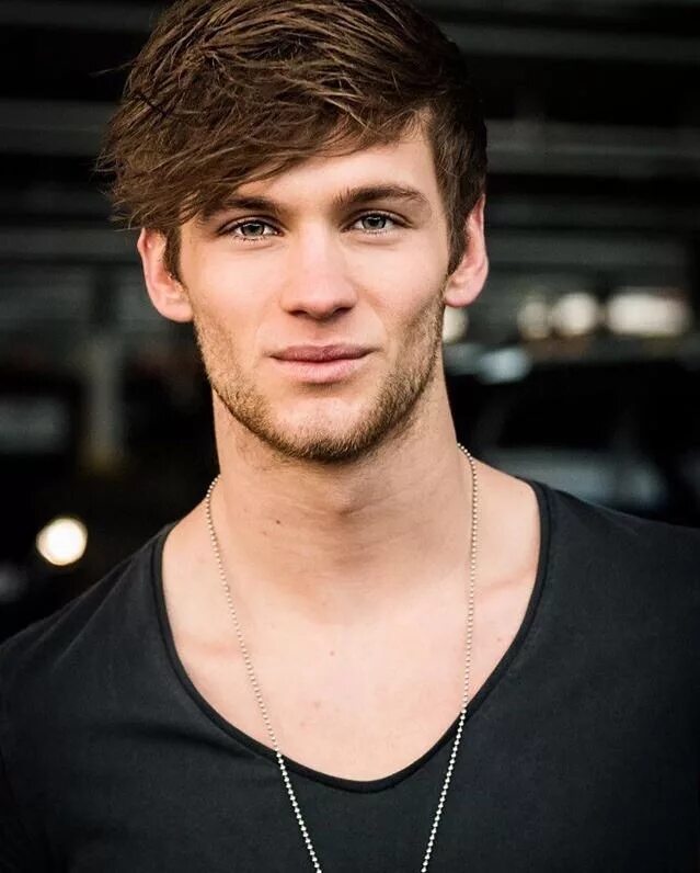 Симон модель. Симон mathis. симон mathis selfie. simon mathis модель. hair men саймон.