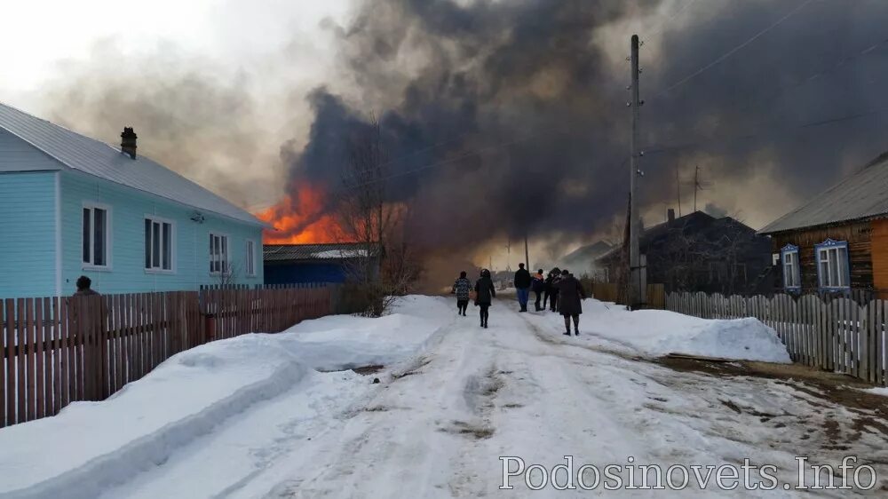 Поселок белорецк. Поселок Белорецк Омутнинский район. Пожар в Шабалино Кировской области. Пожар в Юрье Кировской области. Пожар в Поросозеро.