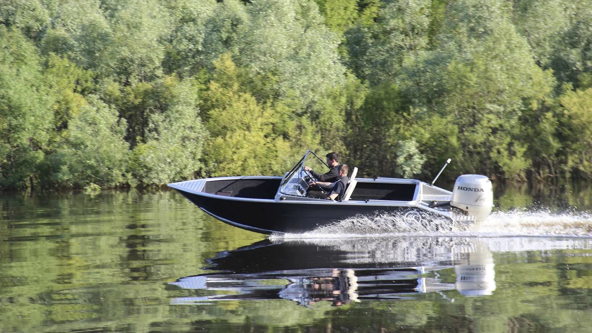 Лодка триера 540 какая скорость. Лодка триера 431 классик. Триера 490. Триера 490. Лодка триера 540 nfr kb jyf [jhjif.