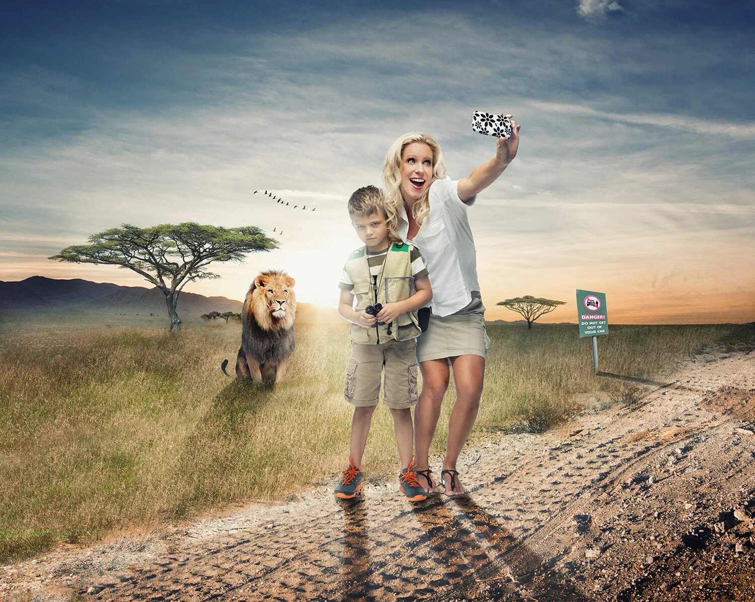 Съемка рекламного ролика. Креативные рекламные ролики. Креативная реклама баннер. Красивая реклама алкоголя. Креативная реклама фотографа.