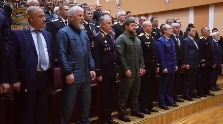 Начальник уфсб россии по чеченской республике игорь кочнев. Начальник уфсб по чеченской. Начальник усб чеченской республики. Начальник уфсб по чеченской. Начальник фсб чеченской республики игорь кочнев.