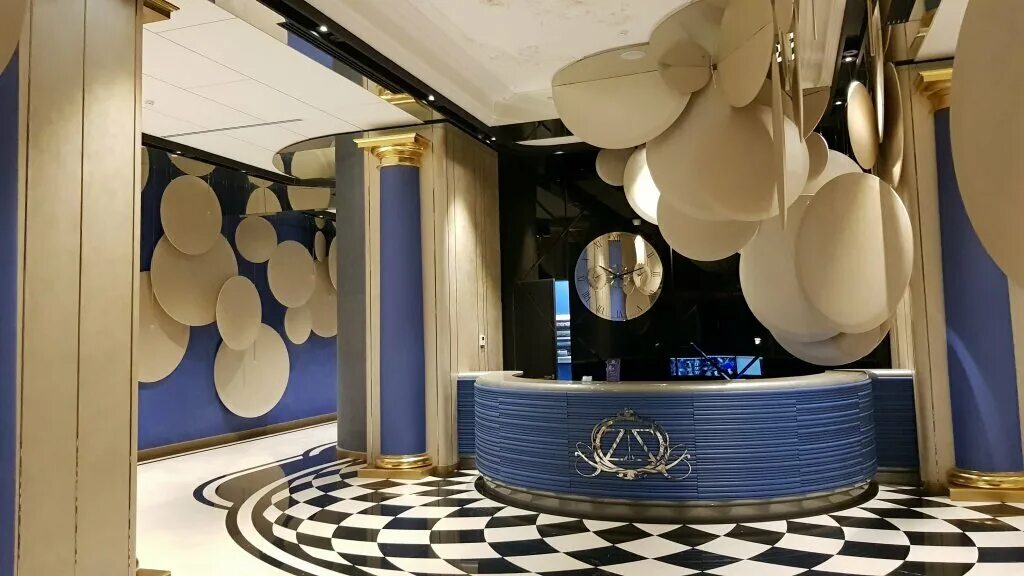 зазеркалье ялта бассейн. жилой комплекс зазеркалье ялта. приморский парк ялта жк зазеркалье. отель зазеркалье ялта. отель зазеркалье ялта.