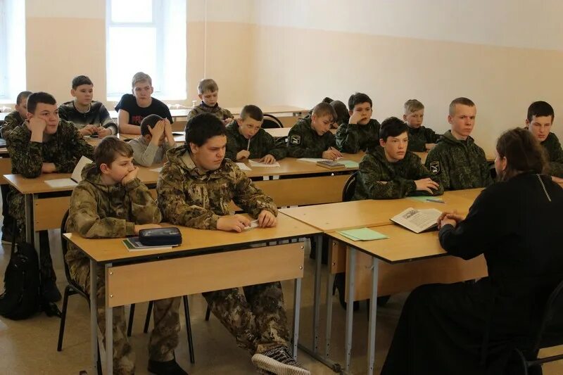 Армия школа. Школьные войска. Школа армия в 6 классе в Новосибирске. Кадетские классы занятия по рукопашному бою. Армейские школы