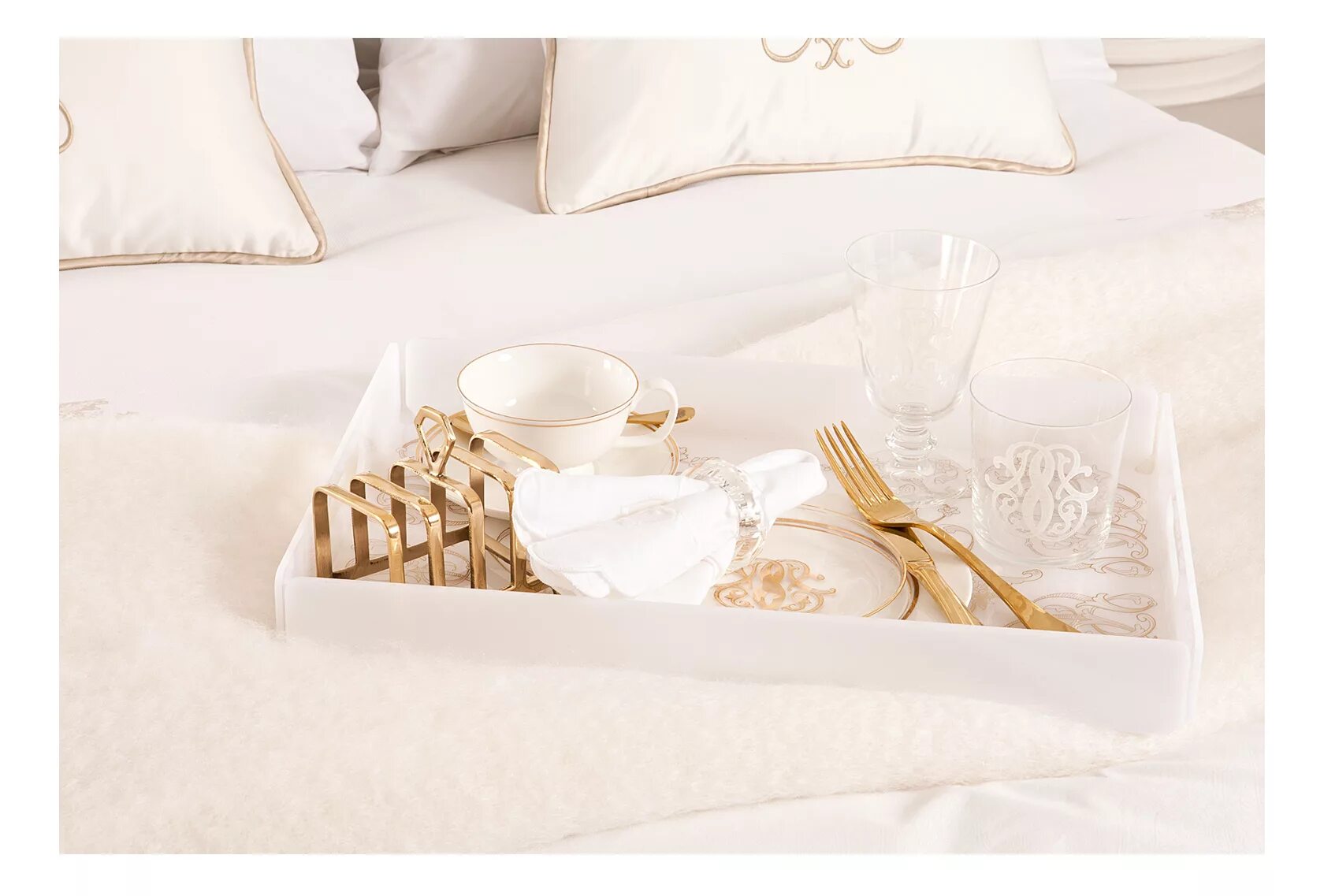 Спальня зара хоум. Zara home беларусь. Zara home интерьер магазина. Зара минск интернет магазин. Zara home белоруссия.