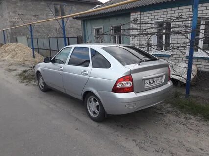 Приора 2011 год хэтчбек