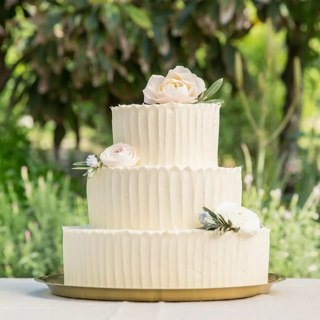 Свадебный торт!. Стильный свадебный торт. Украшение свадебного торта. Элегантный свадебный торт. Фото современных тортов