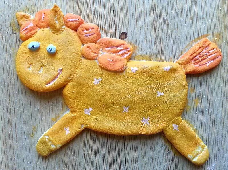 Фигурки из теста для лепки. Звери из соленого теста. Лепка из соленого теста. Домашние животные из теста. Поделки из соленого теста.