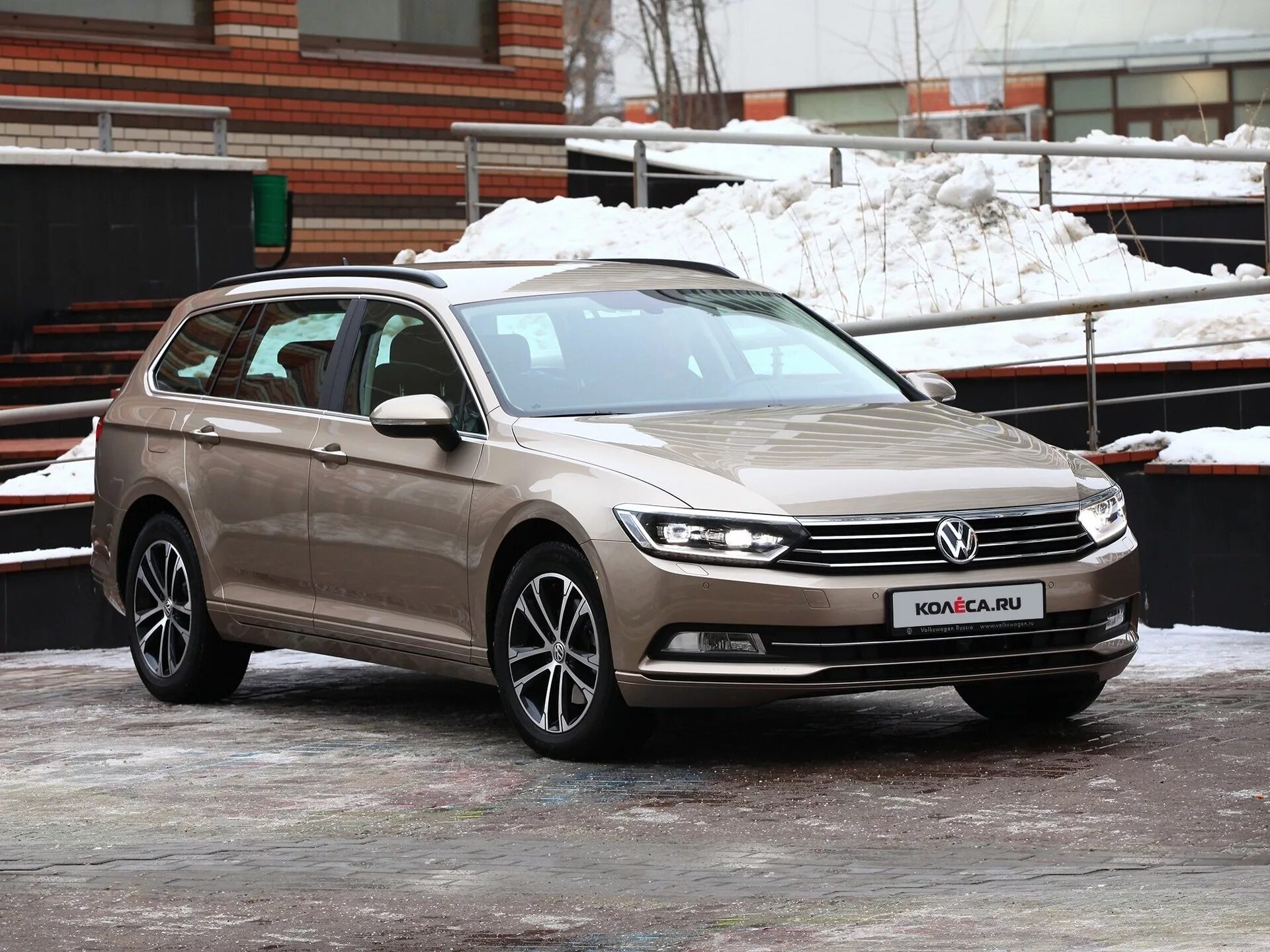 Passat variant santana. Пассат б8 2 литра бензин. vw passat business. volkswagen passat бизнес-класса. фольксваген пассат 2025 бизнес класс.
