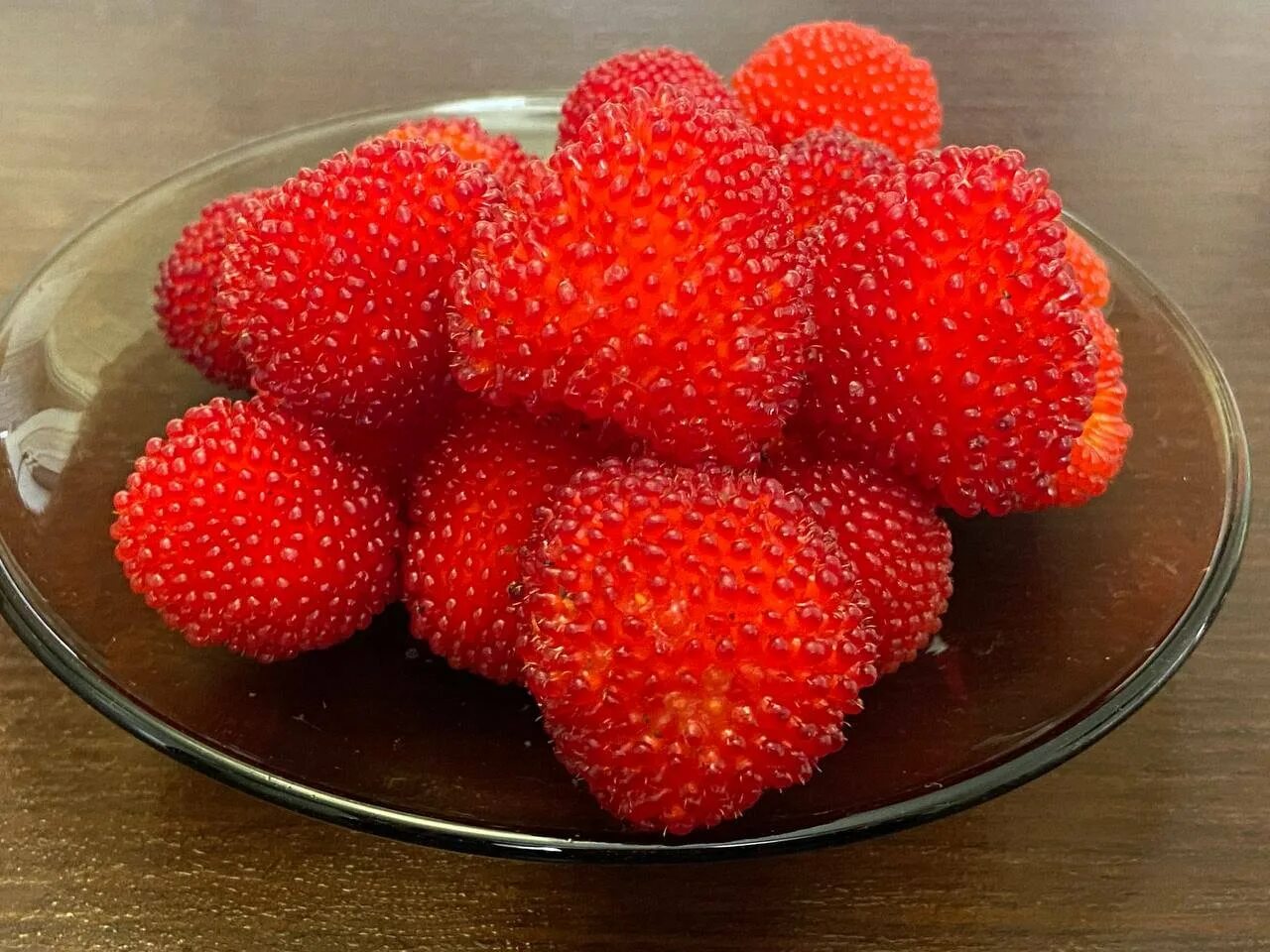 Гибрид клубники и малины как называется