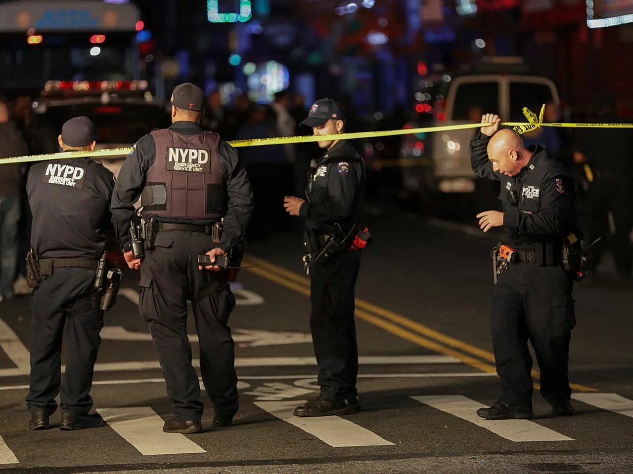 Police NYPD задержания. NYPD Officer. New York Police Department. NYPD Traffic Officers. Reporting officer