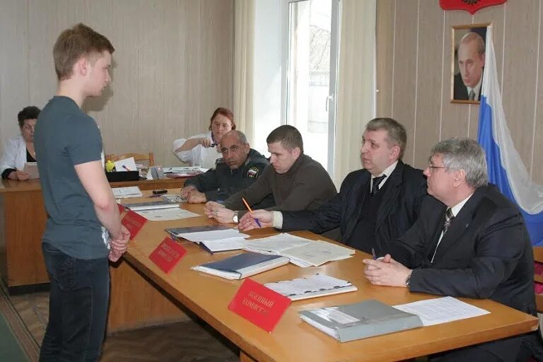 Сайт московского комиссариата. Военный комиссариат Тверского района комиссия. Военкомат Московского района Санкт-Петербурга военный комиссар. Военный военкомат Тверь. Военный комиссар Калининского района Тверской области.