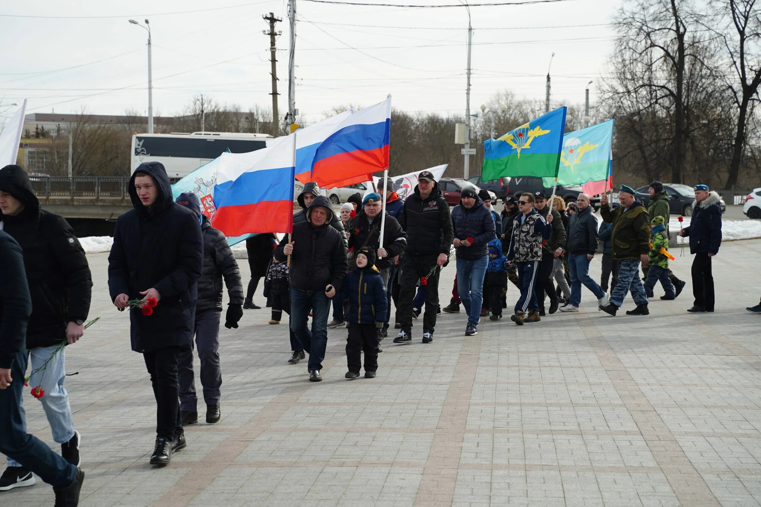 Автопробег в поддержку z в Твери. Автопробег в поддержку России. Автопробег в поддержку России на Украине. Поддержка специальной операции. Поддержка россии украины