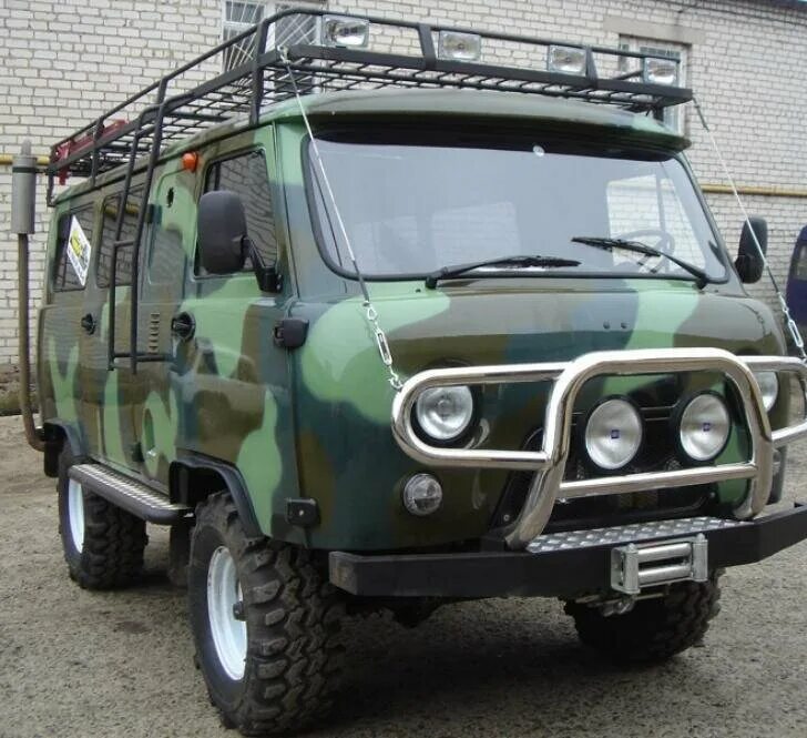 Купить уаз коми. УАЗ Буханка 4x4. УАЗ 452 Tuning. Тюнинговый УАЗ Буханка. УАЗ Буханка 2206.