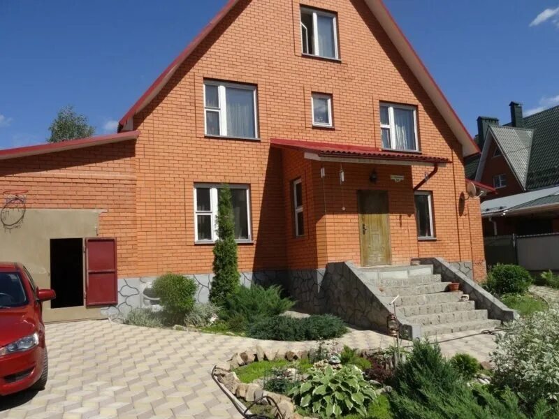Фатеж усадьба ул загородная дом. Частный дом 180 м2. Коттеджный поселок свобода тула. Коттеджи в курске. Коттеджи курская область.