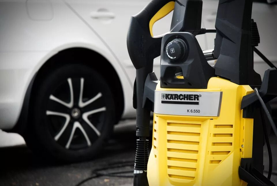 Что делает керхер. Минимойки Керхер мойка машины. Karcher к Mini. Керхер Karcher высокого давления. Минимойка высокого давления Керхер 6550.