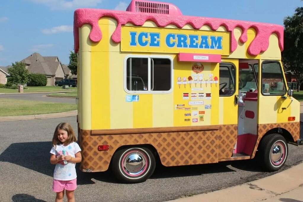 Фургон мороженщика ice cream. Машина мороженного. Фургончик ice cream. Фургон с мороженым. Машина мороженного.