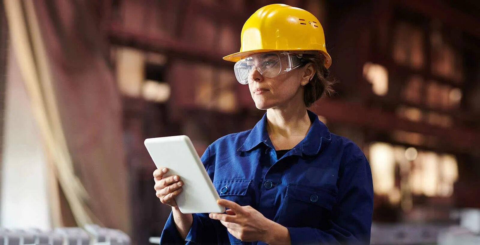 Safety for woman. Работники предприятия. Работник завода. Рабочие профессии. Работник завода.