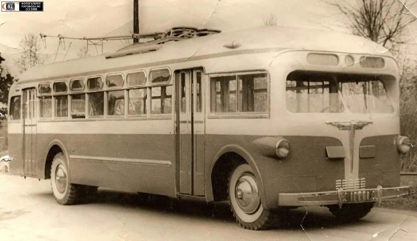 Автобус 4 троллейбус. Троллейбус МТБ-82м. МТБ-82 троллейбус. МТБ-82д троллейбус. Троллейбус МТБ-82 В Ленинграде.