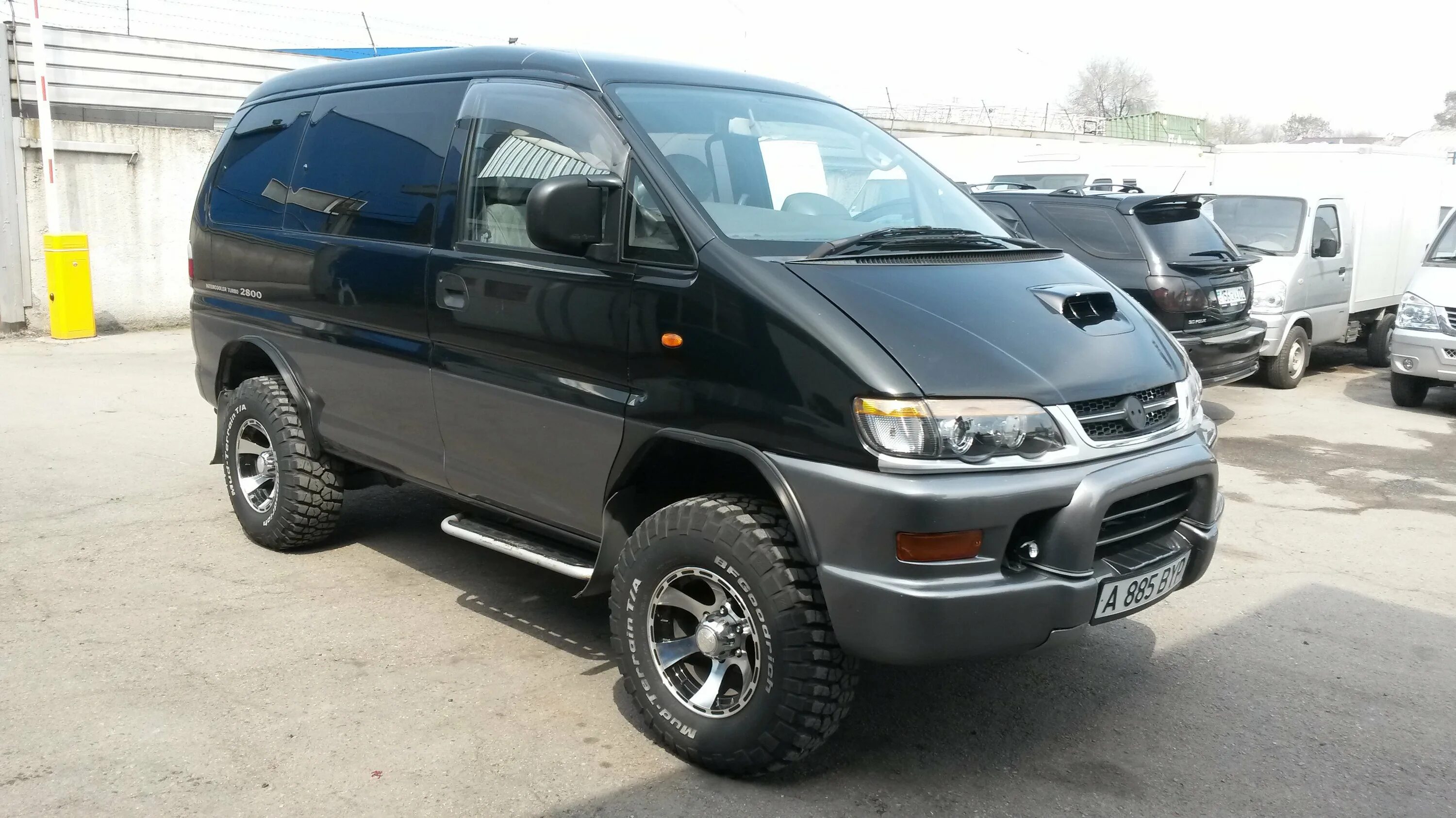 Митсубиси Делика 4х4. Митсубиси Делика 4. Митсубиси Делика 4х4 1997. Toyota Delica 4x4. Delica руль