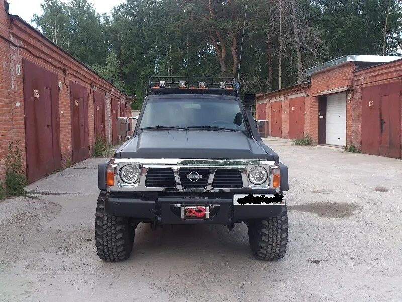 Установил петли на бампера для крепления шакалов Nissan Patrol (Y60), 4,2 л, 1