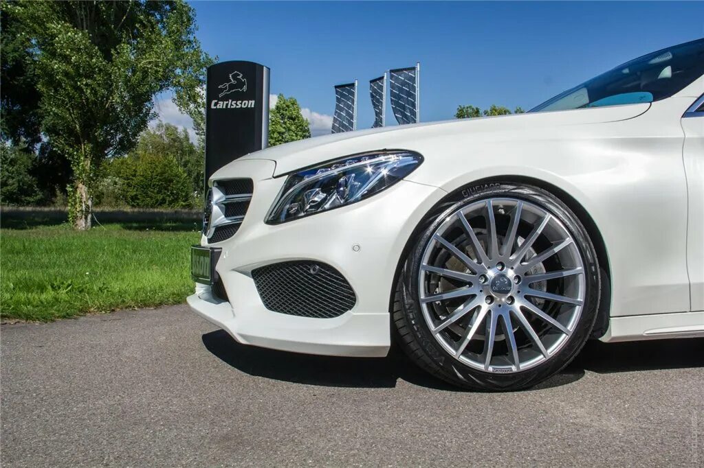 Какие диски на мерседес. C43 amg w205. w205 r19 amg. диски на mercedes w205. c 205 carlsson.