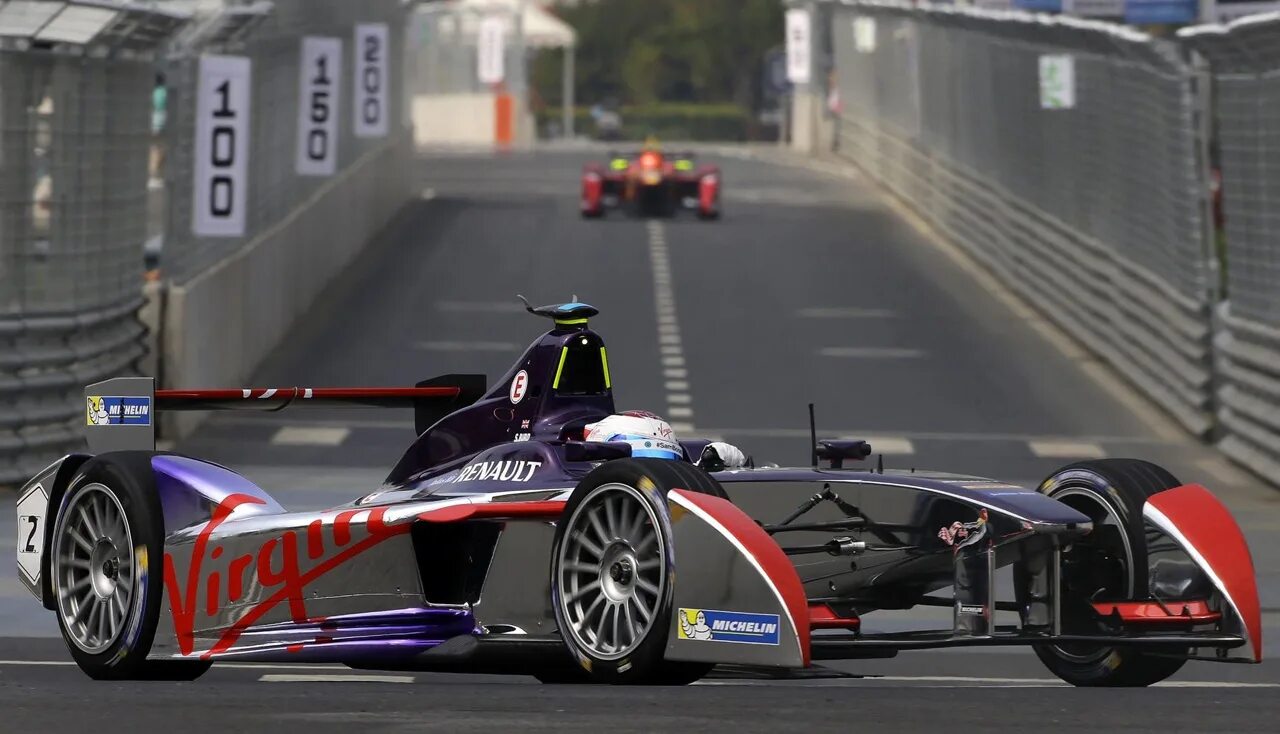 Формула е скорости. Formula e Gen 3. Формула е 2018. Формула 1 Elf. Formula e logo.