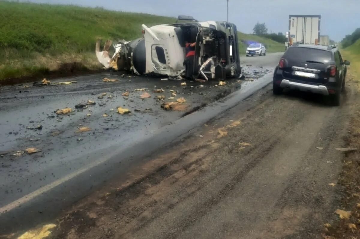 Дтп м5 самарская область. Трасса м5 аварии самара. Дтп м5 самарская область. Дтп м5 самарская область. Трасса м5 самарская область.