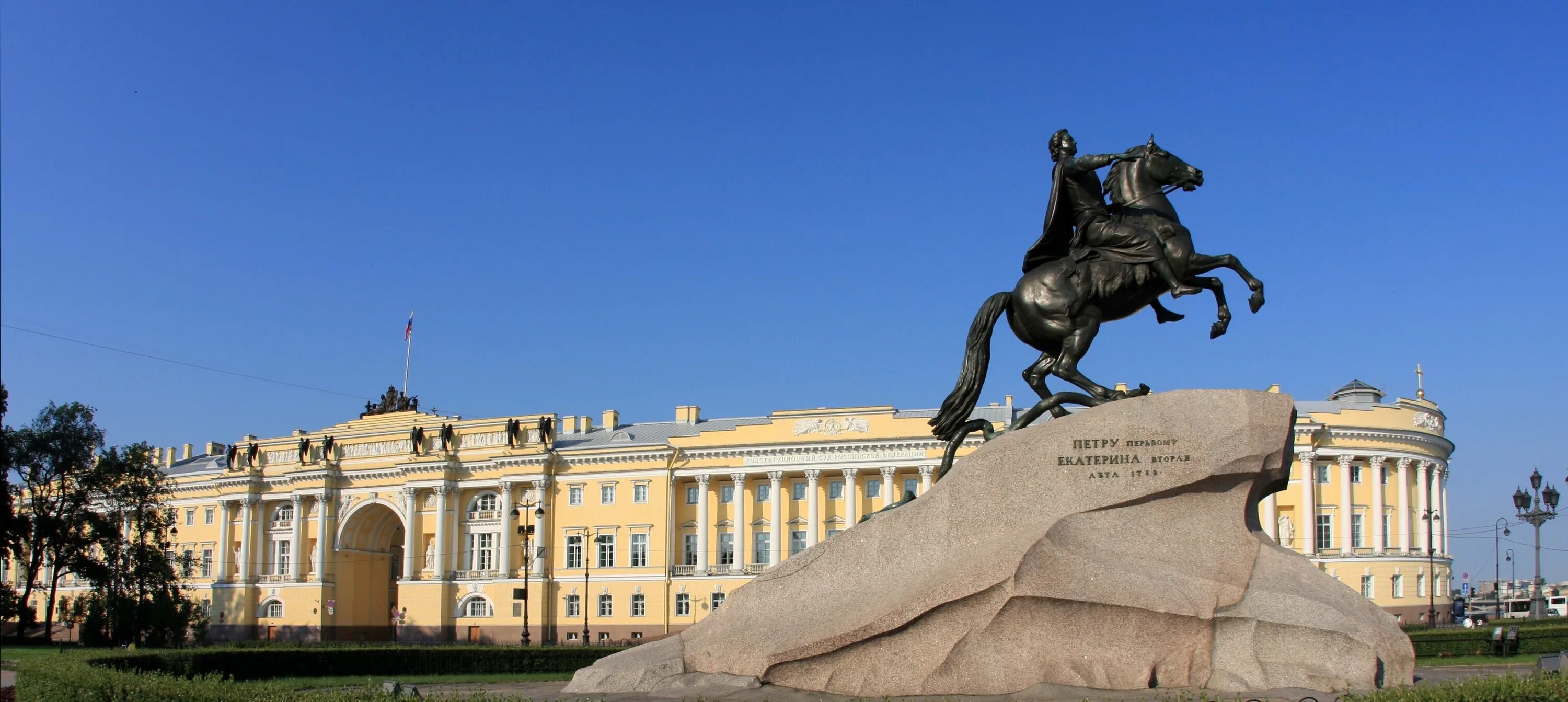 Памятник николаю 1 в санкт-петербурге. Санкт-петербургские памятники архитектуры санкт-петербурга. Памятник петру 1 в санкт-петербурге медный всадник. Статуя петра 1 в санкт-петербурге. Медный всадник памятник петру 1.