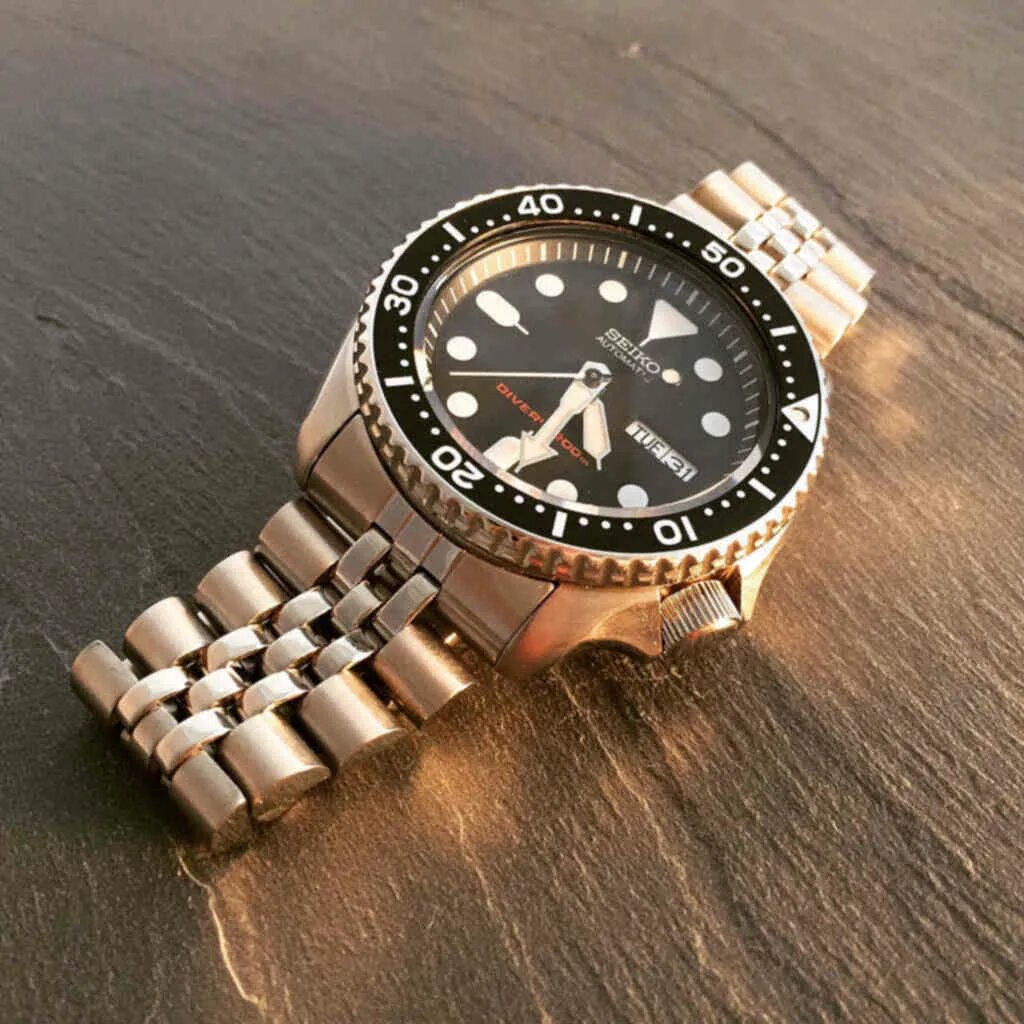 Seiko prospex green. Наручные часы seiko srn047p1. Сейко солар с сапфировым стеклом. Часы сейко в спб. Сейко механика с автоподзаводом.