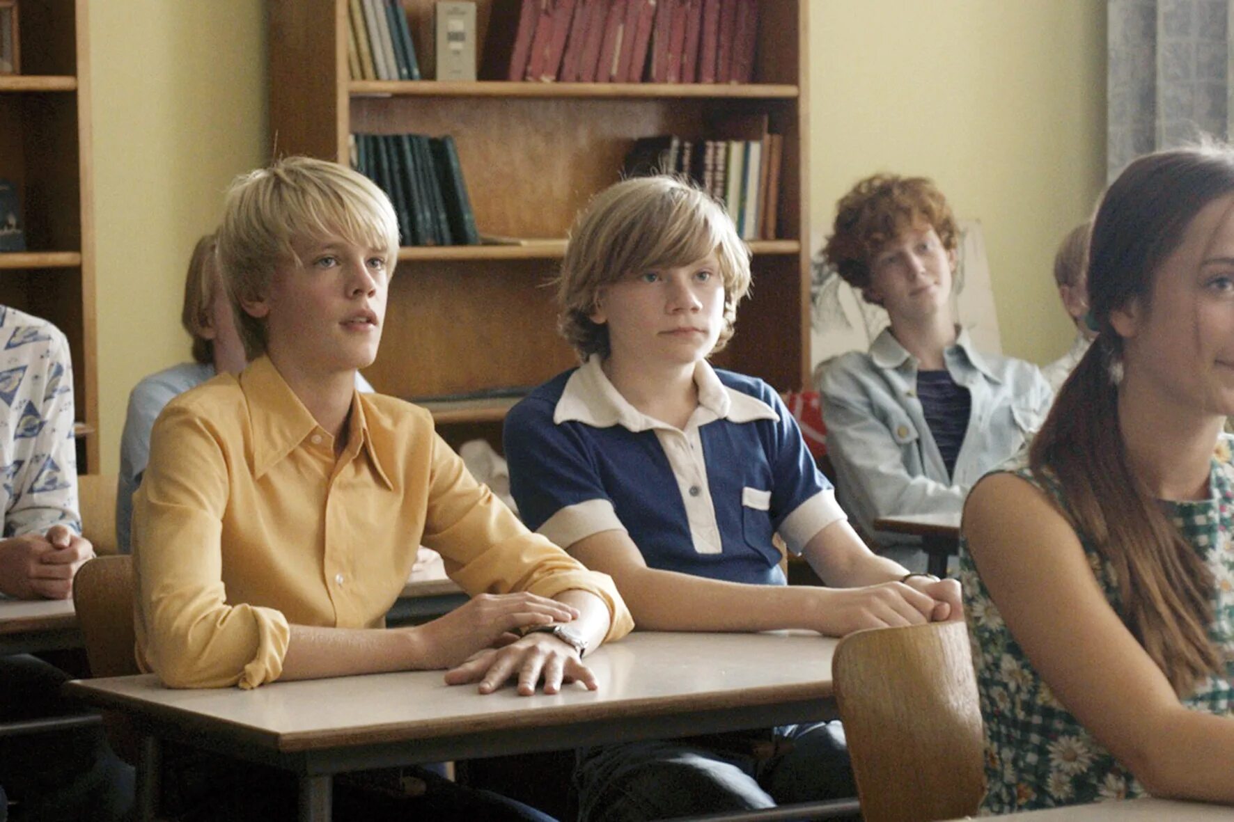 Ботинки которые превращаются в ролики. Быстрая прогулка фильм 2014. Ботинки которые с искусственным интеллектом. Фильм kapgang 2014. Спортивная ходьба / kapgang (2014).