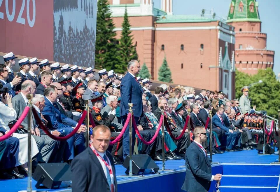 Парад 2025. Парад победы 2025 в москве трибуны. парад 9 мая 2025 в москве. парад на красной площади 24 июня 2025. парад победы 2025 в москве красная площадь.